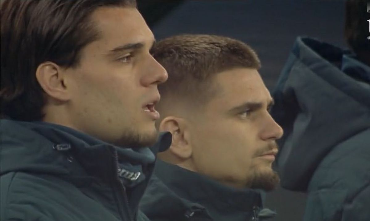 Andra a cântat imnul înainte de România - Elveția