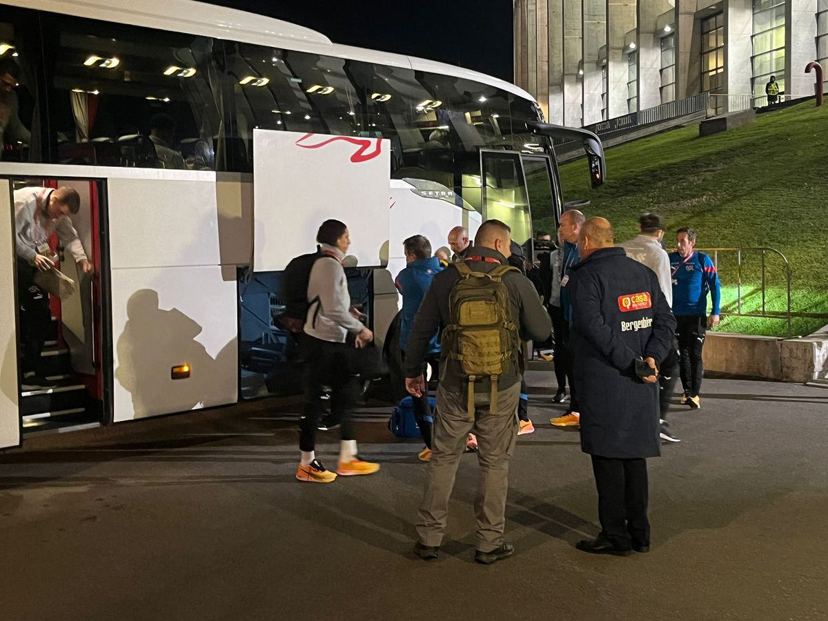 Cele mai tari imagini înainte de România - Elveția