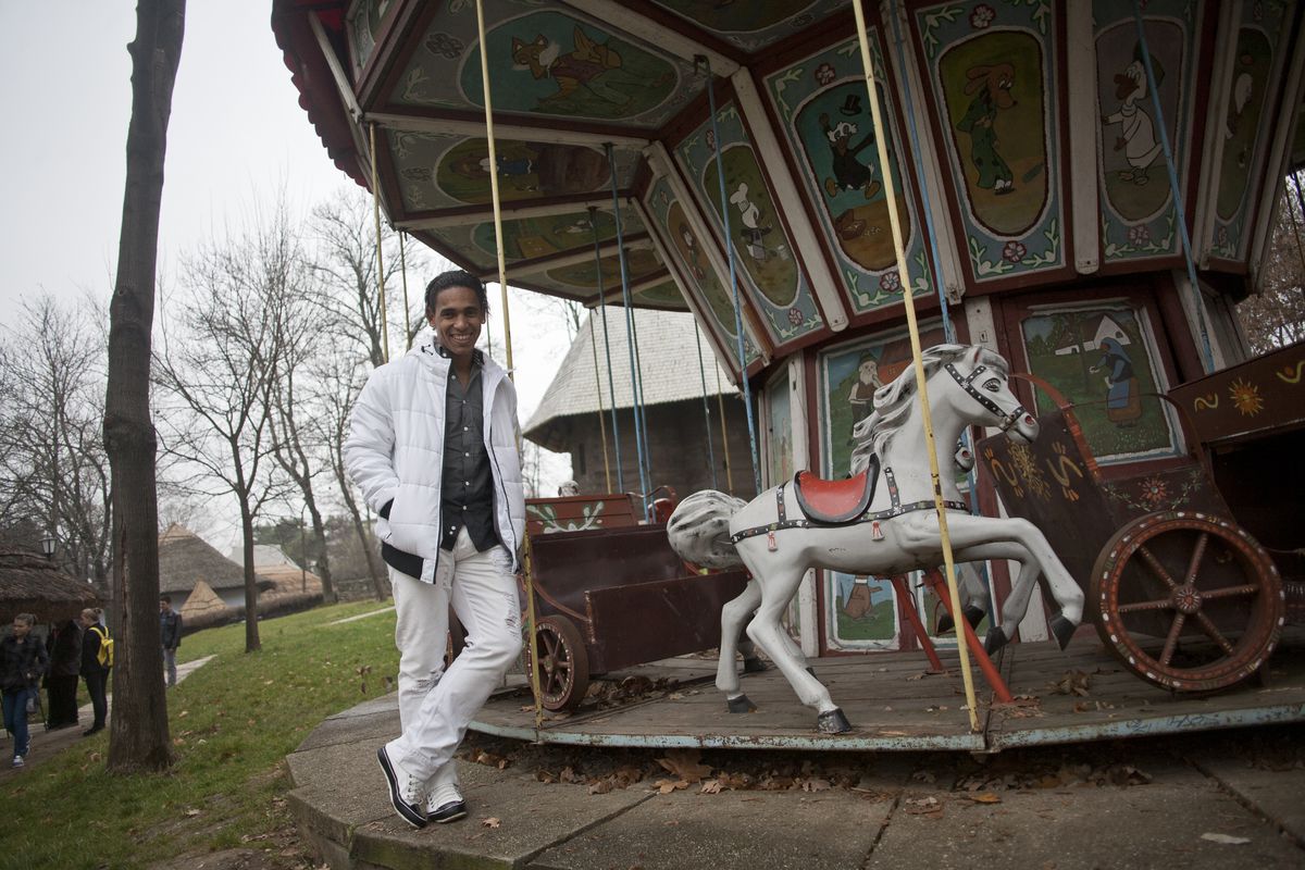 Eric de Oliveira - evergreen, viața din România