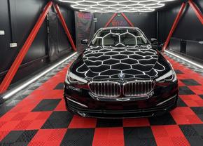 Cât costă un detailing auto în București? Prețuri pentru interiorul și exteriorul mașinii