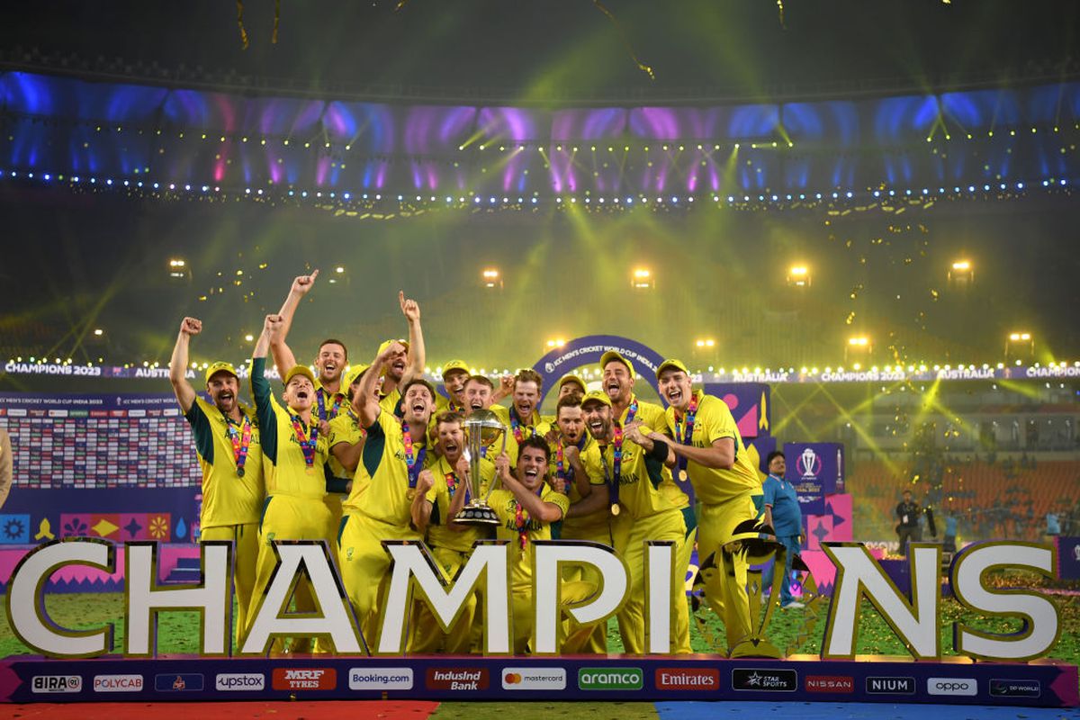 Imagini fabuloase » 92.453 de spectatori s-au înghesuit pe stadion la finala Cupei Mondiale din week-end