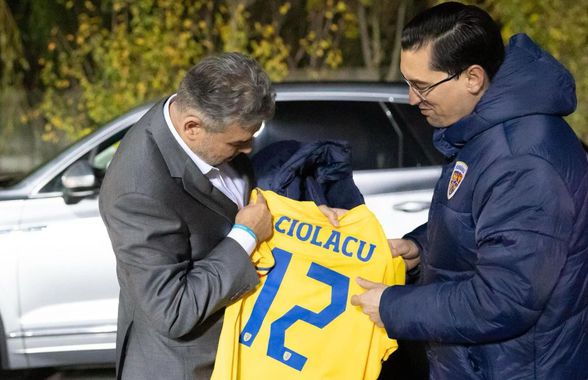 Cineva să-l trezească! Premierul Ciolacu, gafă de proporții în cantonamentul naționalei: „La 5 ani după Revoluție, n-am mai avut fotbal”
