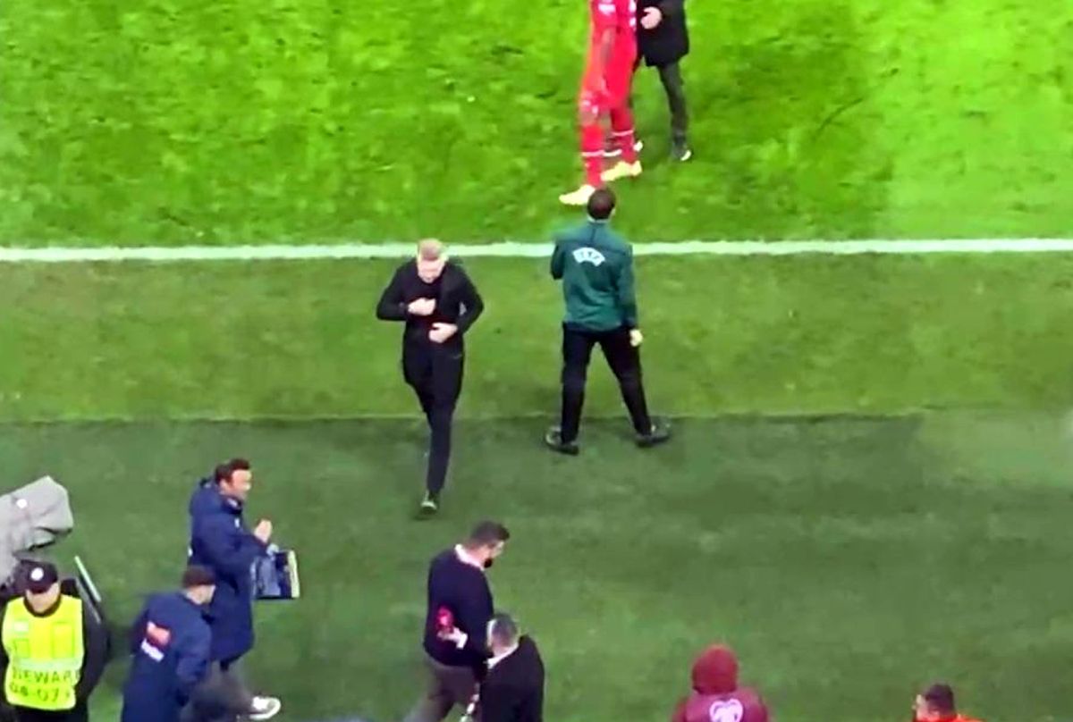 Ce a făcut Edi Iordănescu imediat după fluierul final » Mesaj pentru fani: „Să fie mândri!”