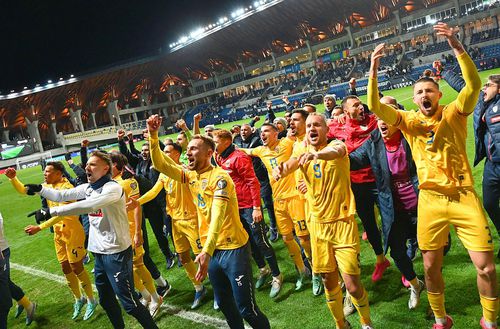 Dintre protagoniștii campaniei pentru calificarea la Euro 2024, foștii selecționeri Cosmin Contra și Mirel Rădoi au debutat împreună 18 „tricolori”, Edi Iordănescu 9.