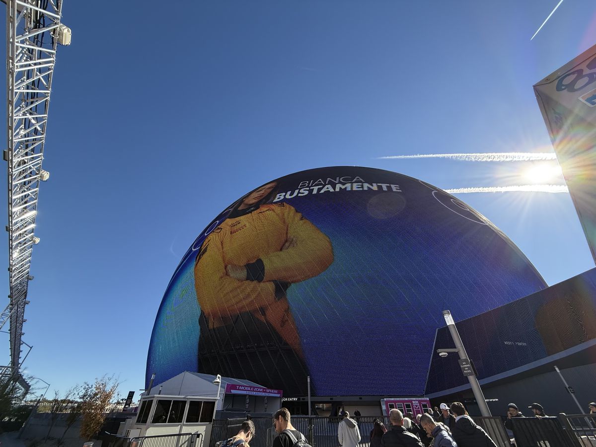 Las Vegas se transformă pentru Marele Premiu de Formula 1