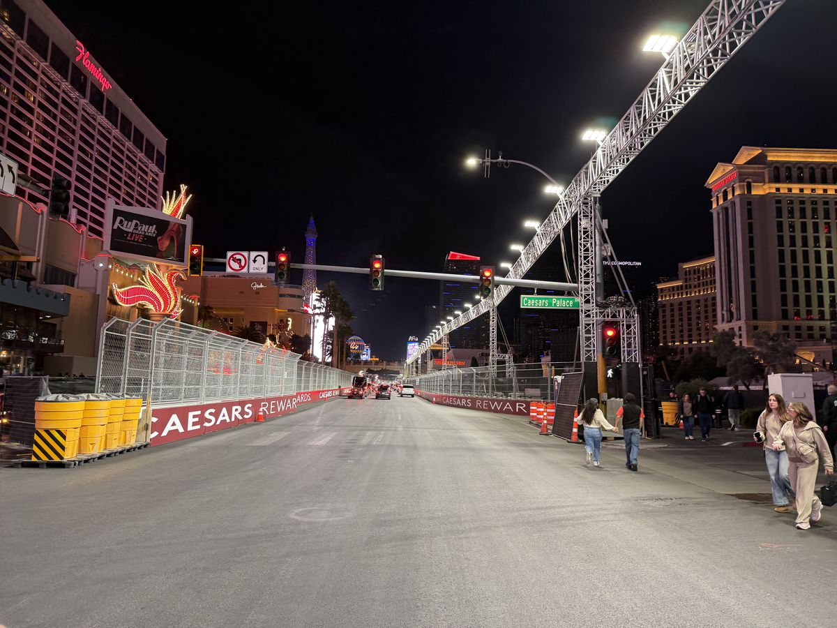 Las Vegas se transformă pentru Marele Premiu de Formula 1