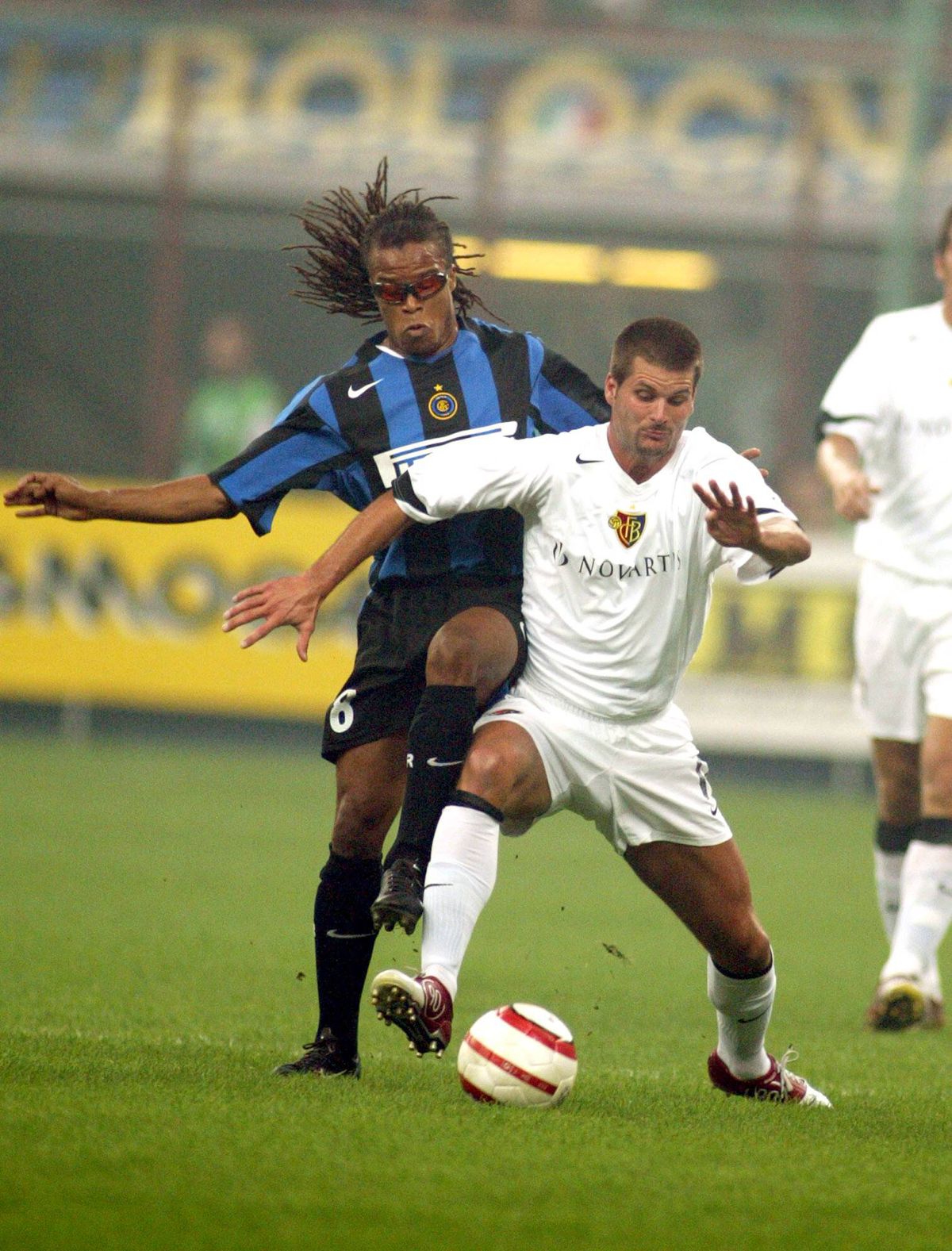 „Nu avea rost să mă mai întorc acasă” » Povestea FABULOASĂ a unui suporter al lui Basel, dat dispărut timp de 11 ani după un meci de Liga Campionilor