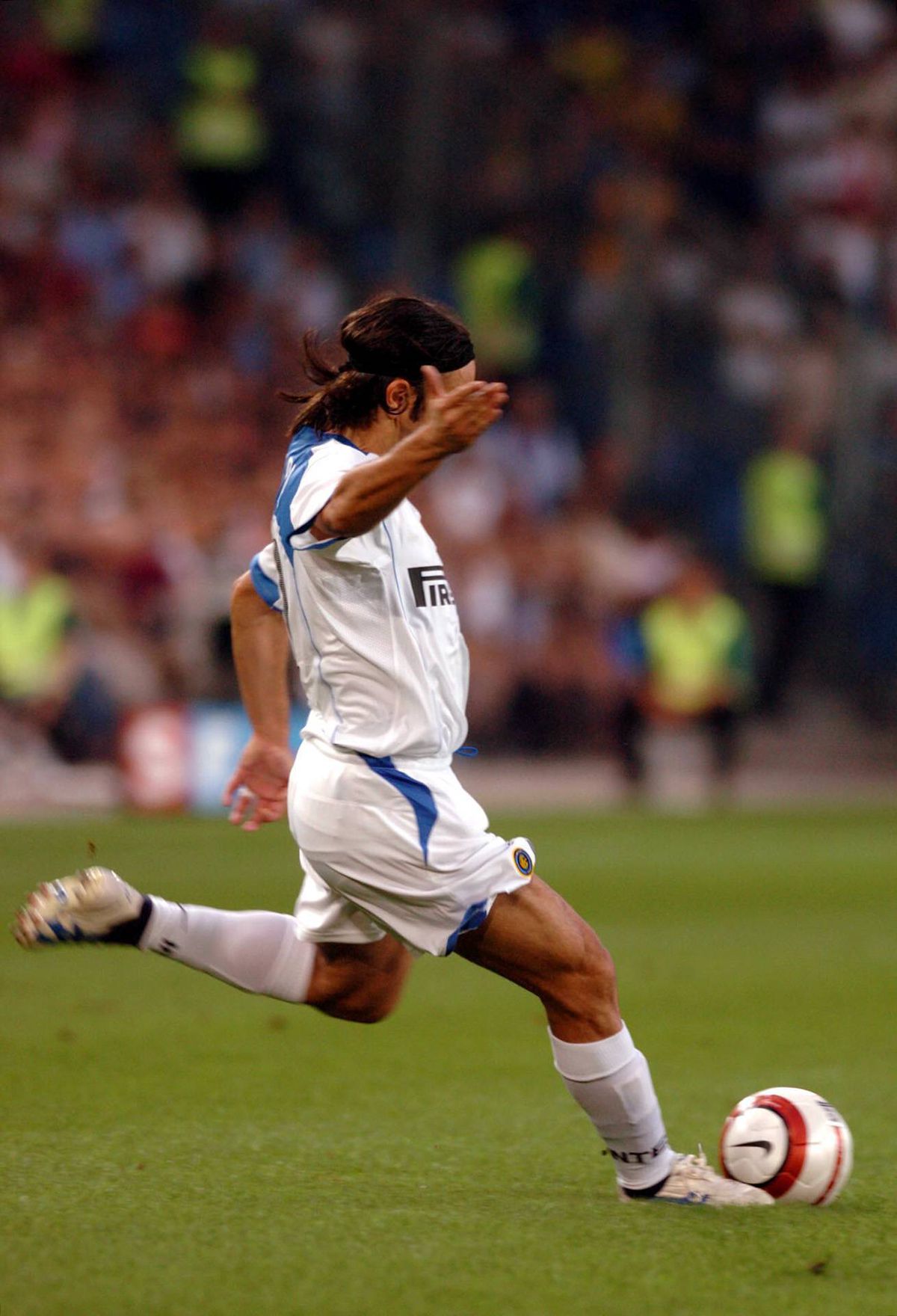 „Nu avea rost să mă mai întorc acasă” » Povestea FABULOASĂ a unui suporter al lui Basel, dat dispărut timp de 11 ani după un meci de Liga Campionilor