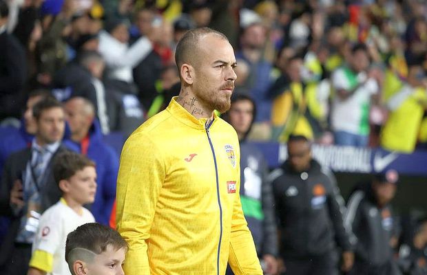 „Aprinsă nu, dar am avut o discuție!” » Denis Alibec, despre conflictul cu selecționerul Mircea Lucescu: „Nu e decizia mea”