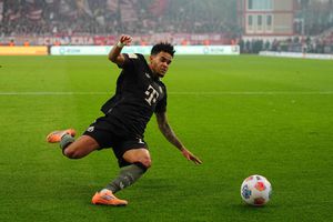 Pedeapsă dură pentru Luis Diaz, după faultul care a dus la accidentarea lui Hakimi