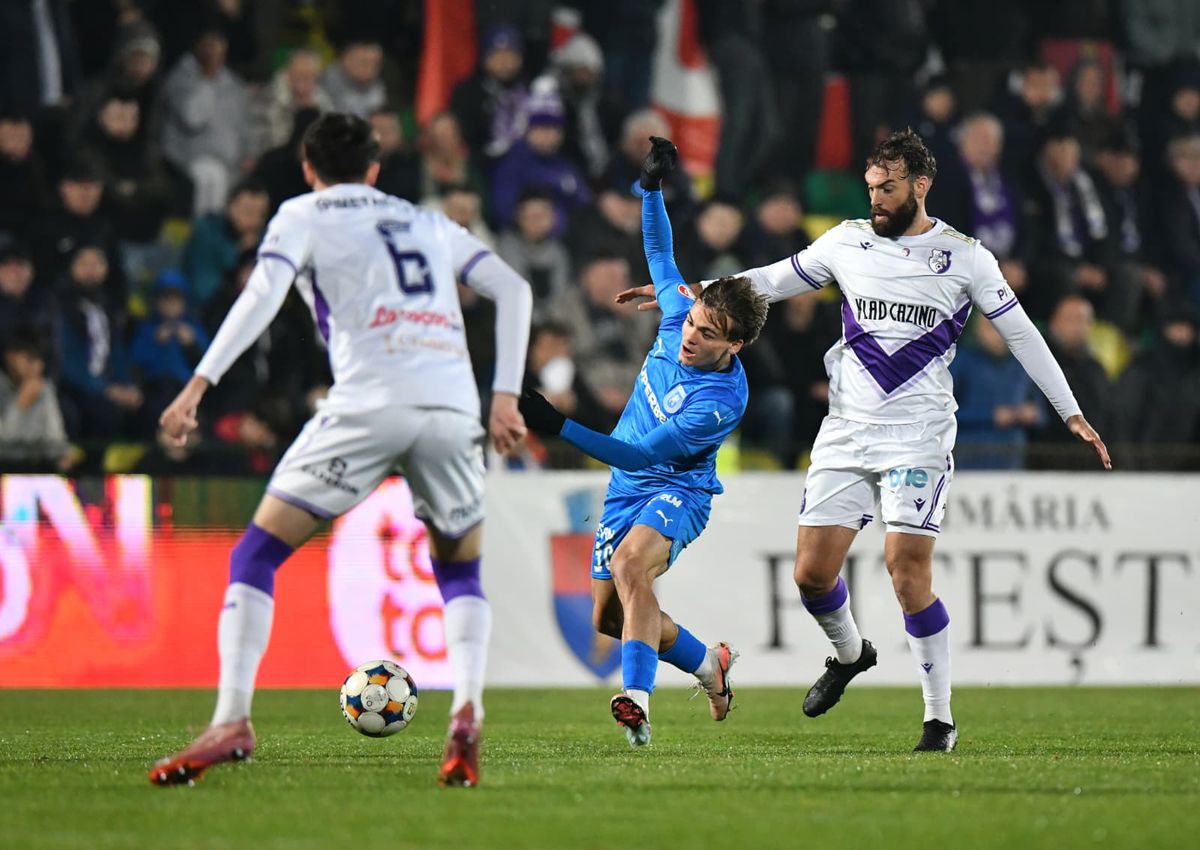 Filipe Coelho a debutat cu o victorie la Universitatea Craiova, 2-1 cu FC Argeș » Clasamentul ACUM