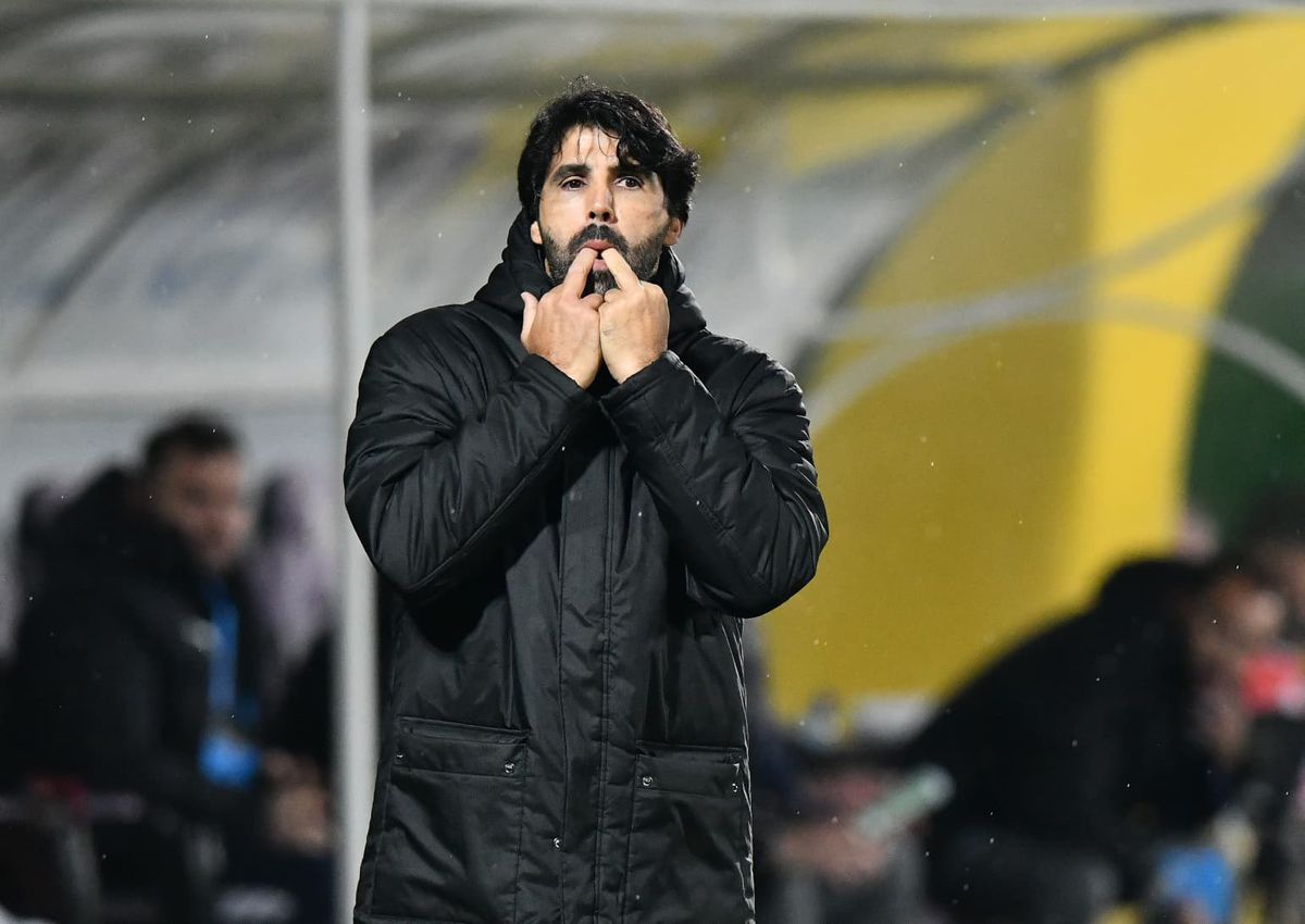 Bogdan Andone depune armele: „Noi luăm de la piață! Play-off-ul e o «căciulă» prea mare!”