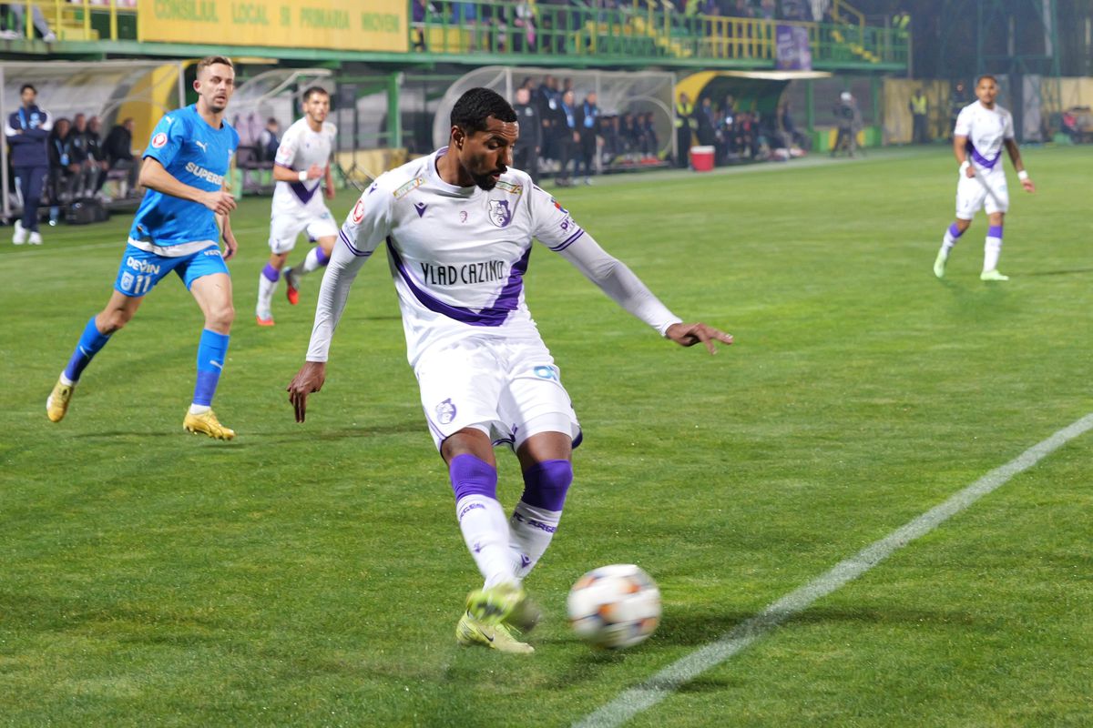 Filipe Coelho a debutat cu o victorie la Universitatea Craiova, 2-1 cu FC Argeș » Clasamentul ACUM