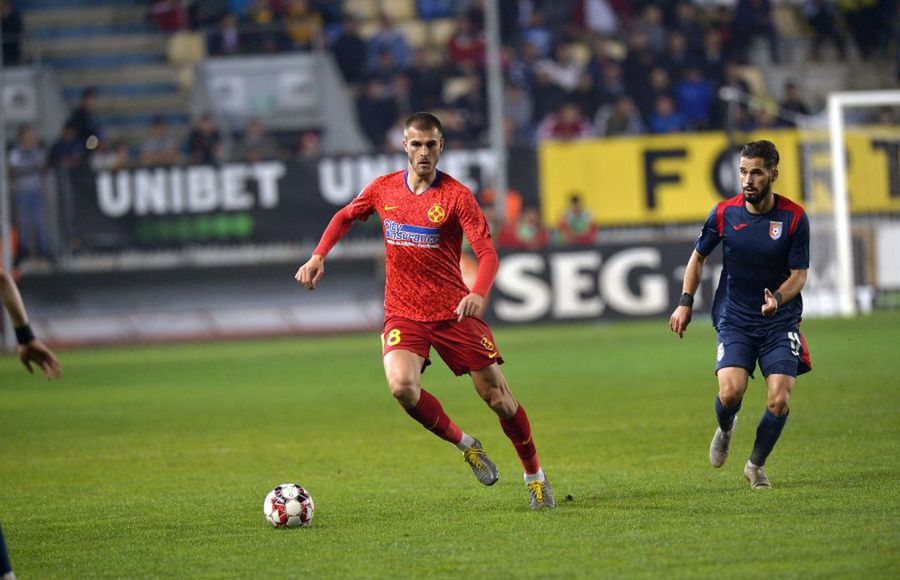 FCSB - CRAIOVA // VIDEO Primul jucător care și-a luat adio de la roș-albaștri » Nici n-a mai venit la antrenamentul de azi