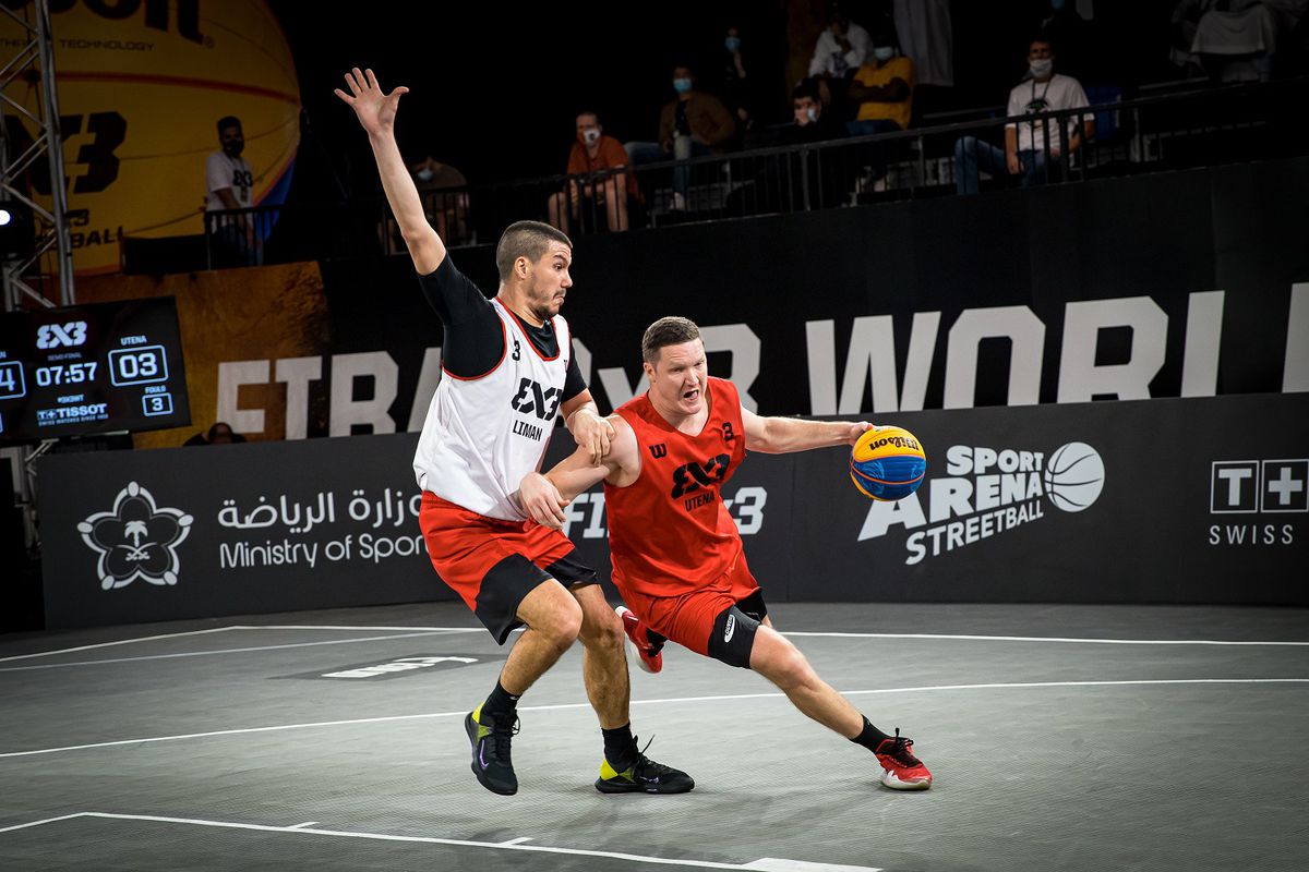 Blocați în Arabia Saudită! Mai mulți români nu pot reveni în țară: „Nu cred că ajungem acasă de Sărbători”