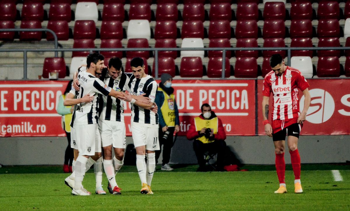 UTA - Astra Giurgiu 0-6. Giurgiuvenii au reușit scorul campionatului la Arad!