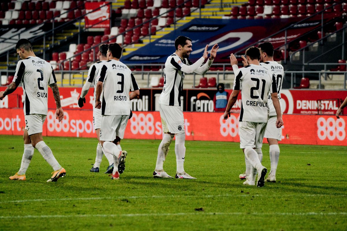 UTA - Astra Giurgiu 0-6. Giurgiuvenii au reușit scorul campionatului la Arad!
