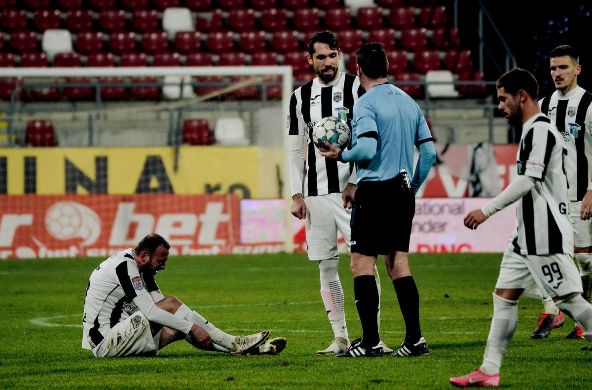 Astra - UTA 0-0 » „Remiză albă” în ultima etapă din sezonul regulat! Adrian Petre, aproape de o accidentare serioasă