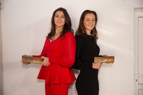 Ancuța Bodnar (23 de ani) și Simona Radiș (22 de ani), campioanele olimpice din proba de dublu vâsle la Tokyo, au primit trofeul „Sportivul Anului” la Gala GSP 2021.