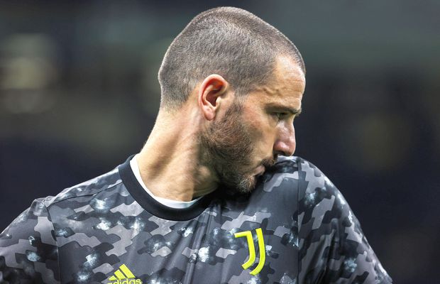 UEFA o amenință pe Juventus! Depunctare, retrogradare sau excludere din Europa