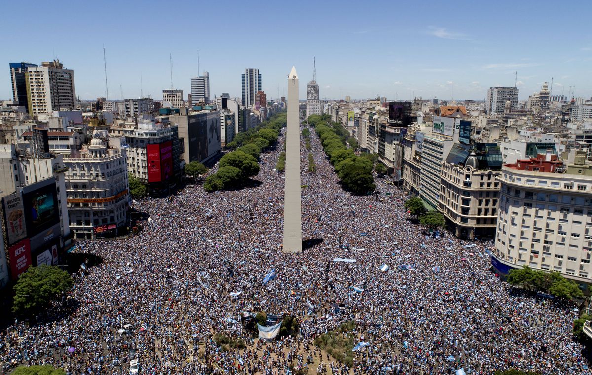 Petrecere în Buenos Aires