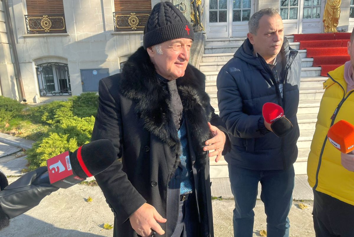 Ar fi fost un transfer de nicăieri » Gigi Becali l-a ofertat pe fotbalistul Universității Craiova: „Cum, mă, 2,5 milioane de euro? Îți dau 500.000”