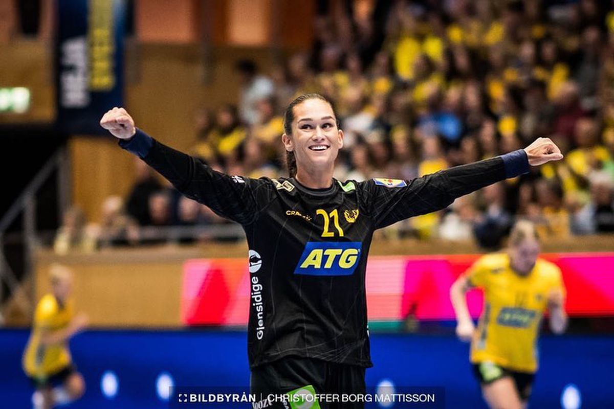 Mutare de top la CSM București » Superba portăriță Evelina Eriksson a semnat pentru următoarele două sezoane