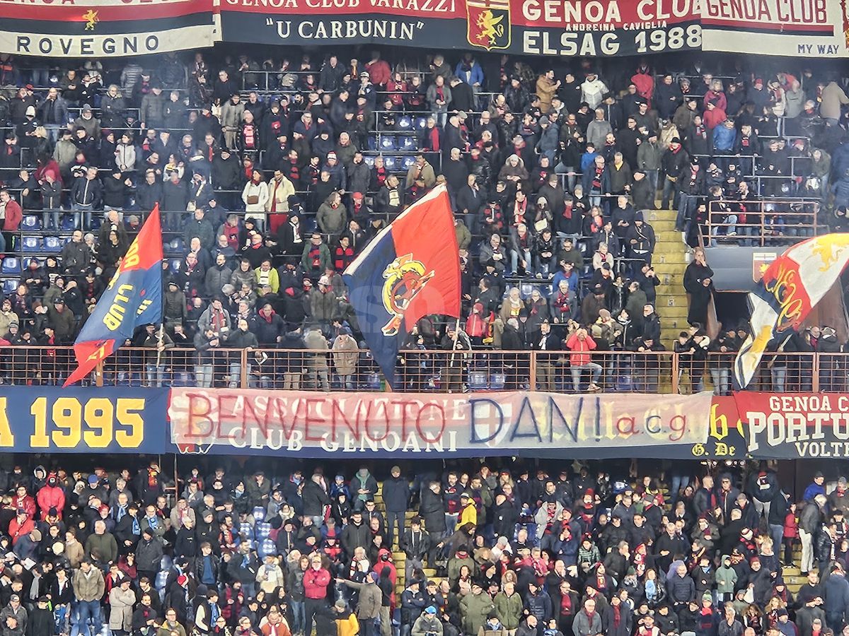 Atmosferă la Genoa - Napoli