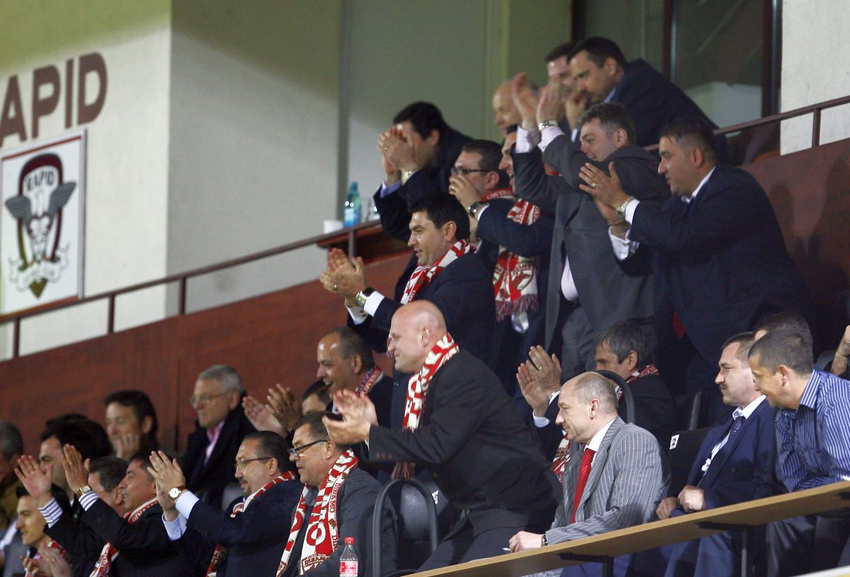 Cristi Borcea, lider de galerie în Giulești, la Rapid - Dinamo din aprilie 2007