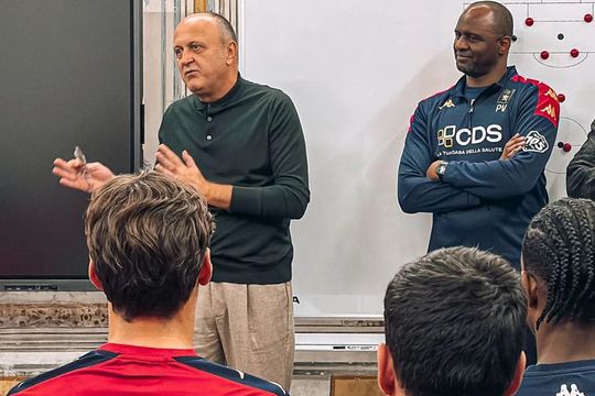 Dan Șucu, la prima și singura întâlnire pe care a avut-o până acum cu Patrick Vieira și cu jucătorii de la Genoa