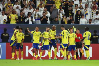 Super transfer pregătit de Fenerbahce » Un fost jucător al rivalei Beșiktaș este foarte aproape să ajungă pe Sukru Saracoglu