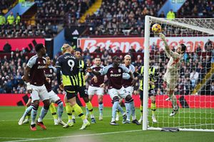 Aston Villa - Manchester City, meci tare în etapa #17 din Premier League » Două ocazii uriașe pentru gazde în primul minut