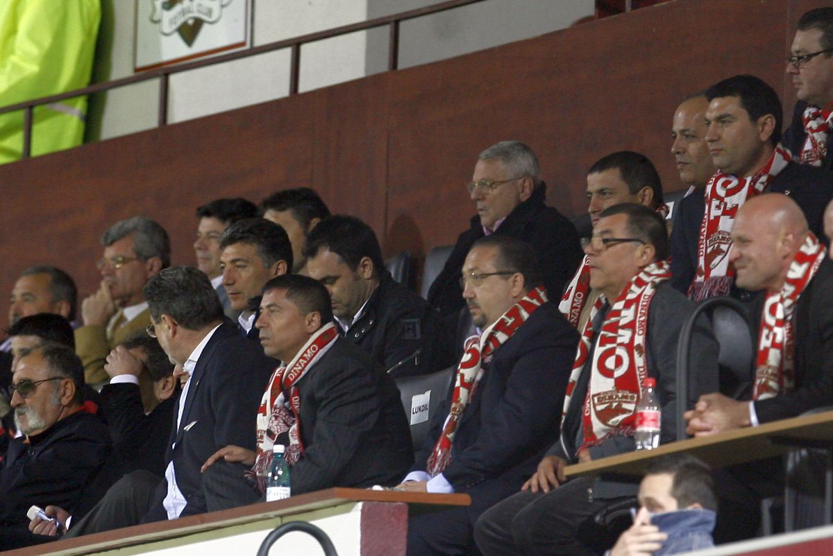 7 curiozități din clasicul Dinamo - Rapid: cea mai mare diferență de scor, cum le-a „furat” Mircea Lucescu un titlu giuleștenilor