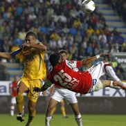 Dinamo în sezonul de toamnă-iarnă din 2011. A fost ultimul sezon în care roș-albii au încheiat anul pe primul loc în Liga 1 / FOTO: Arhivă Gazeta Sporturilor