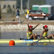 Georgeta Andrunache și Viorica Susanu, campioane olimpice la dublu rame Atena 2004 Foto: Cristi Preda