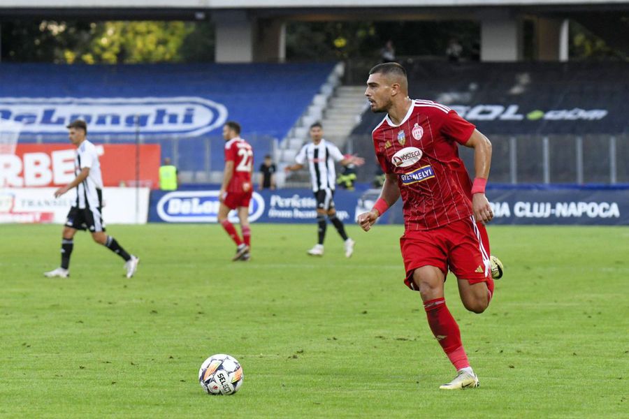 Răsturnare de situație! Transferul #1 al Rapidului este în aer » Ce s-a întâmplat la negocieri: „Putem lua jumătate de milion de euro”