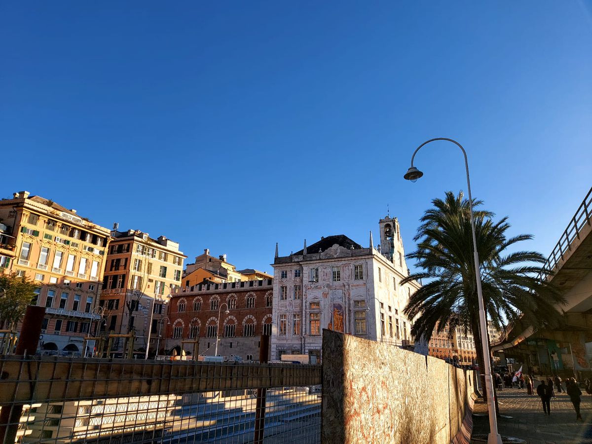 3 detalii din „Genoa mea”, cum a numit-o Dan Șucu » Reporterii Gazetei au luat pulsul orașului: primul impact, real, din stradă, după preluarea clubului italian