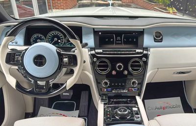 Mirel Rădoi și-a scos „bijuteria” la vânzare cu 732.000 de euro, la o lună după ce a demisionat de la Craiova