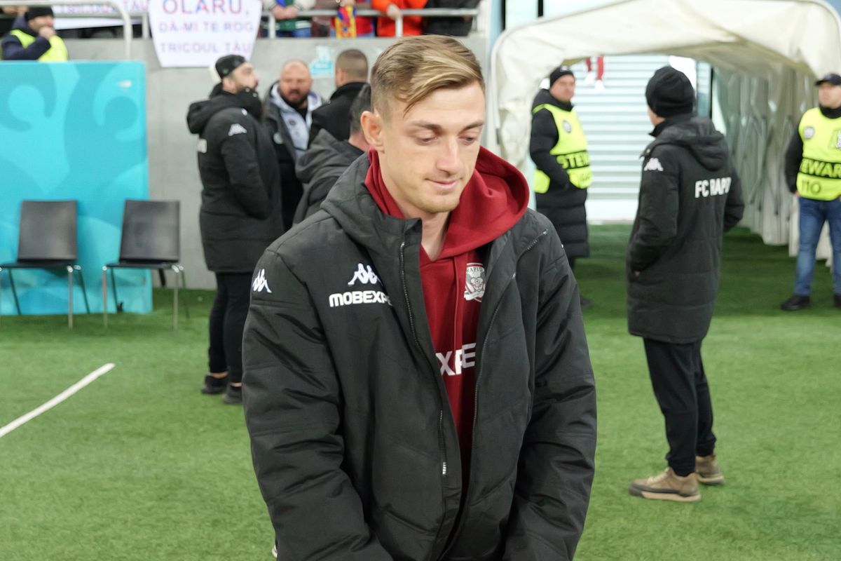 Jucătorii de la FCSB și Rapid, înainte de meciul din etapa #21 / foto: Andrei Furnigă (GSP)