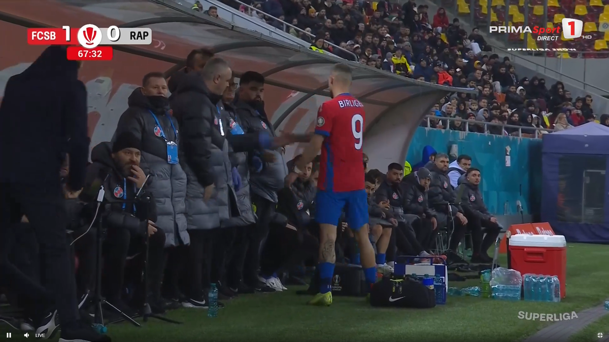 Daniel Bîrligea, furios după ce a fost schimbat în FCSB - Rapid