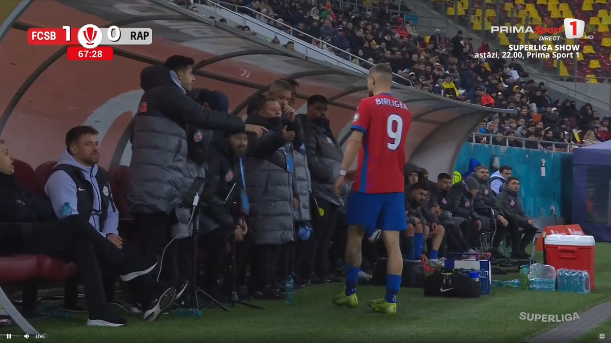 Daniel Bîrligea, furios după ce a fost schimbat în FCSB - Rapid