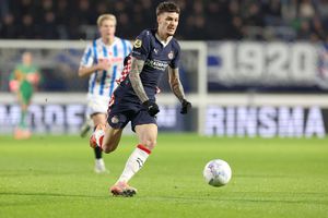 Utrecht - PSV, cu Dennis Man anunțat titular » Echipe probabile + cote