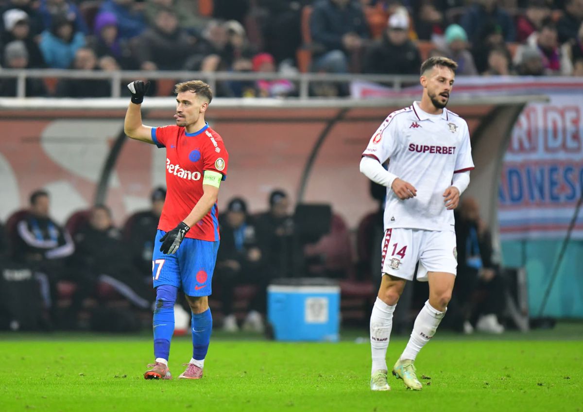 Istvan Kovacs, personajul principal din FCSB - Rapid » Pentru ce a acordat două penalty-uri în 10 minute. Salvat de VAR la o fază