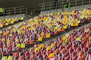 FCSB - Rapid » Reporterii GSP transmit de la stadion: ECHIPELE DE START