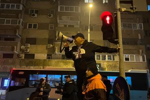 FCSB - Rapid » Reporterii GSP transmit de la stadion + Fanii giuleșteni, în corteo spre Arena Națională