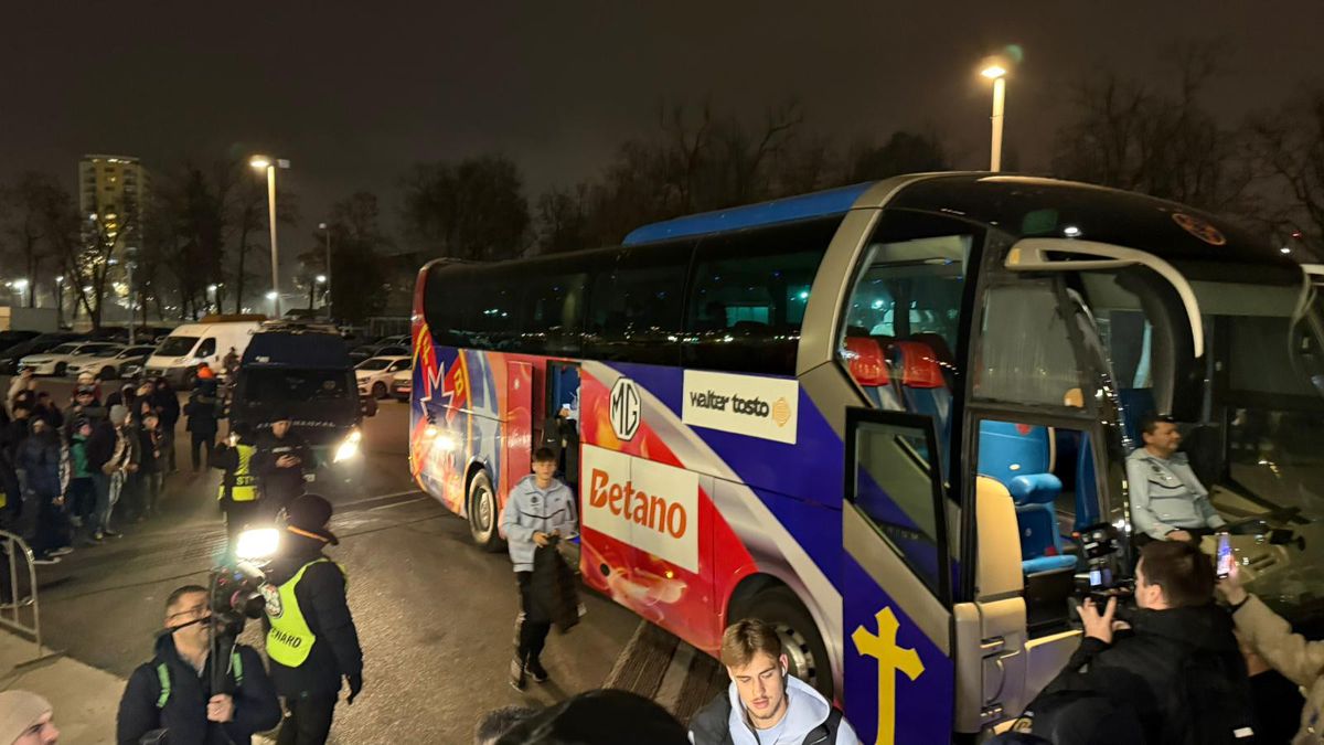 Imagini înainte de FCSB - Rapid, etapa #21