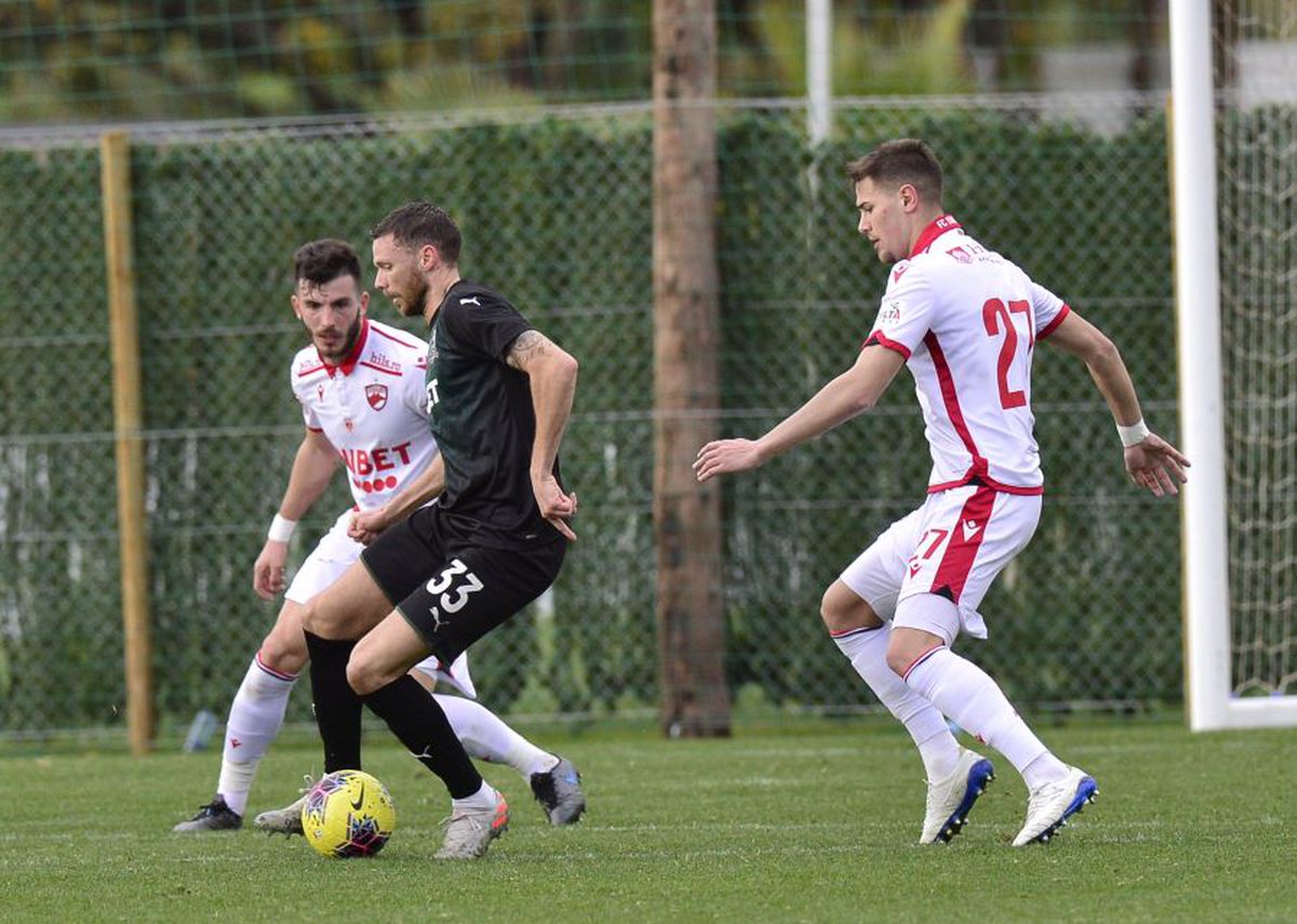 DINAMO // VIDEO 5 idei de la Florin Prunea la finalul cantonamentului: „Dacă nu batem, stop joc” + „Nu mai pleacă nimeni”