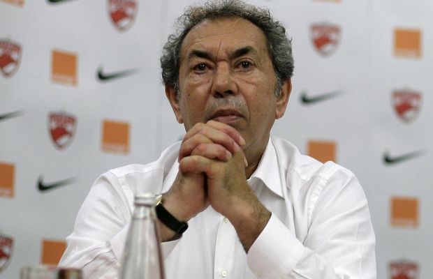 EXCLUSIV „Dinamo se salvează 100% cu Nicolae Badea, are o minte deosebită!” » Un rival îi face portretul omului care îl poate debarca pe Cortacero