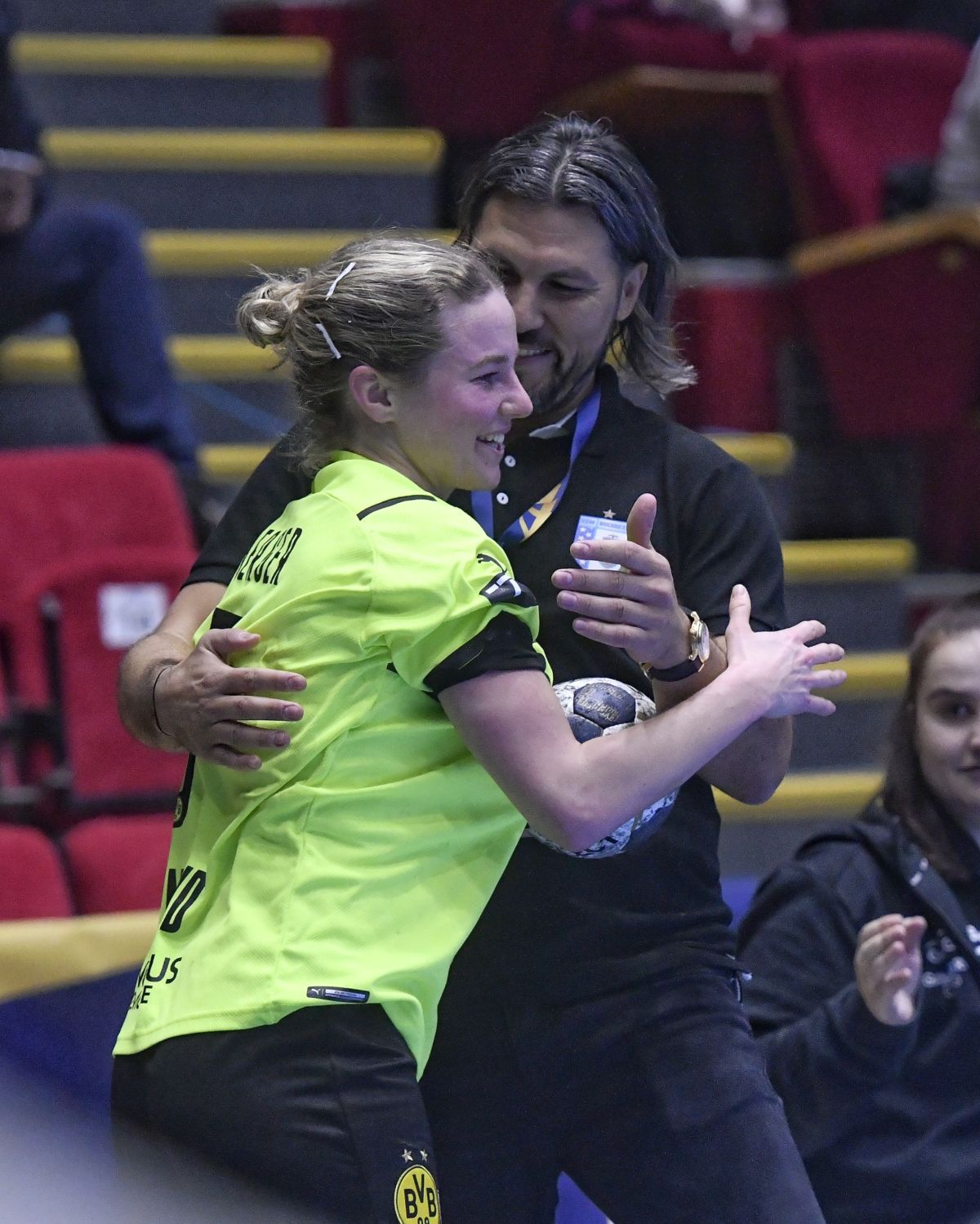 CSM București a învins-o pe Dortmund și s-a calificat matematic în „optimile” Ligii Campionilor la handbal feminin!