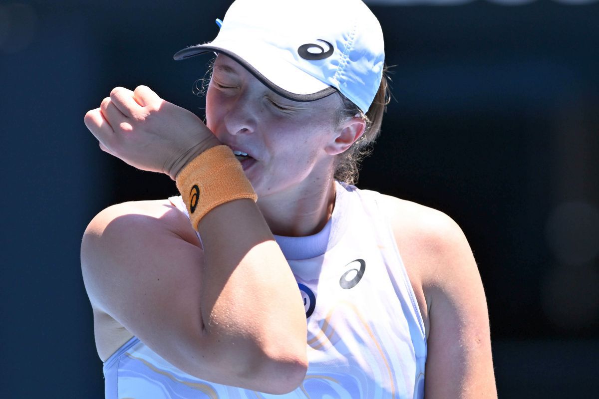 Surpriză la Australian Open 2023 » Iga Swiatek, liderul mondial, eliminată în optimi de jucătoarea de pe 25 WTA